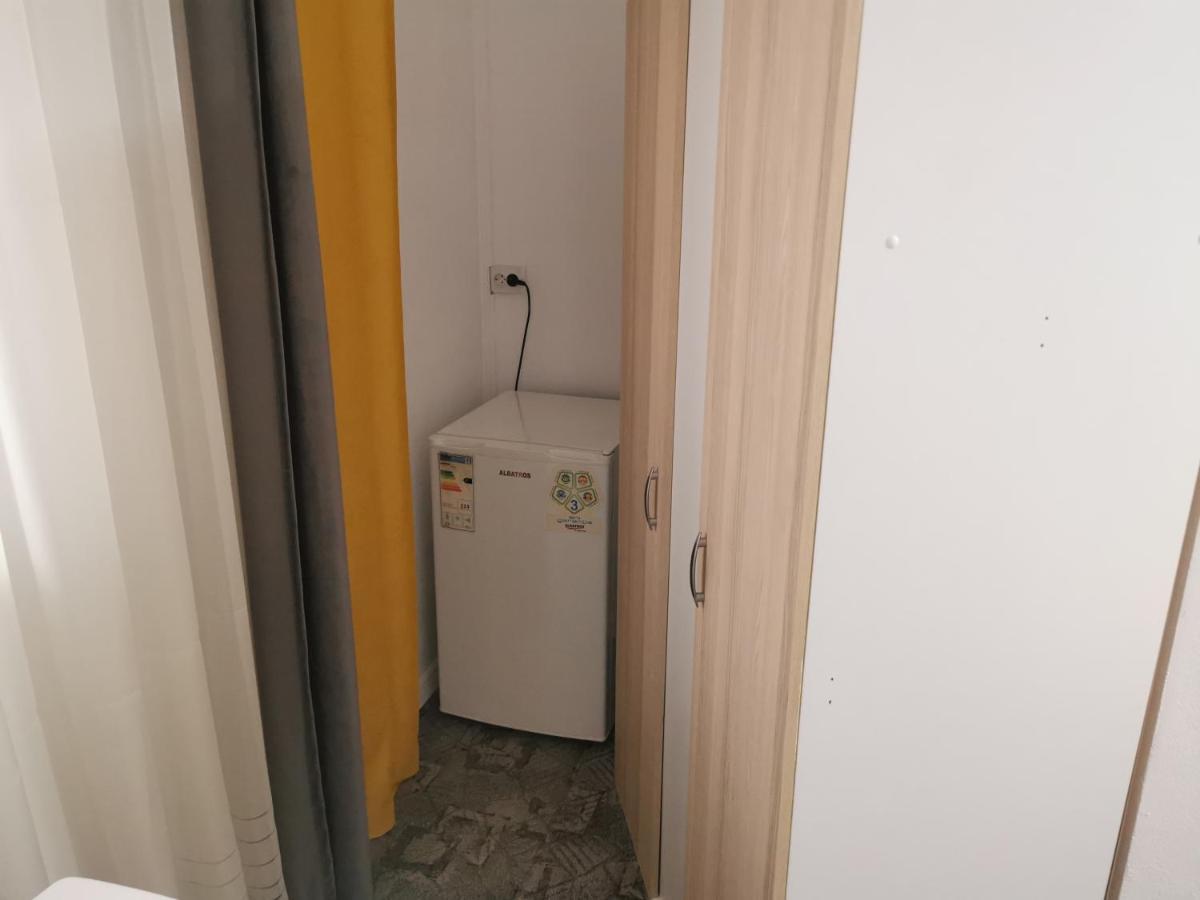 Appartement Casa Davison à Târgu Jiu Extérieur photo