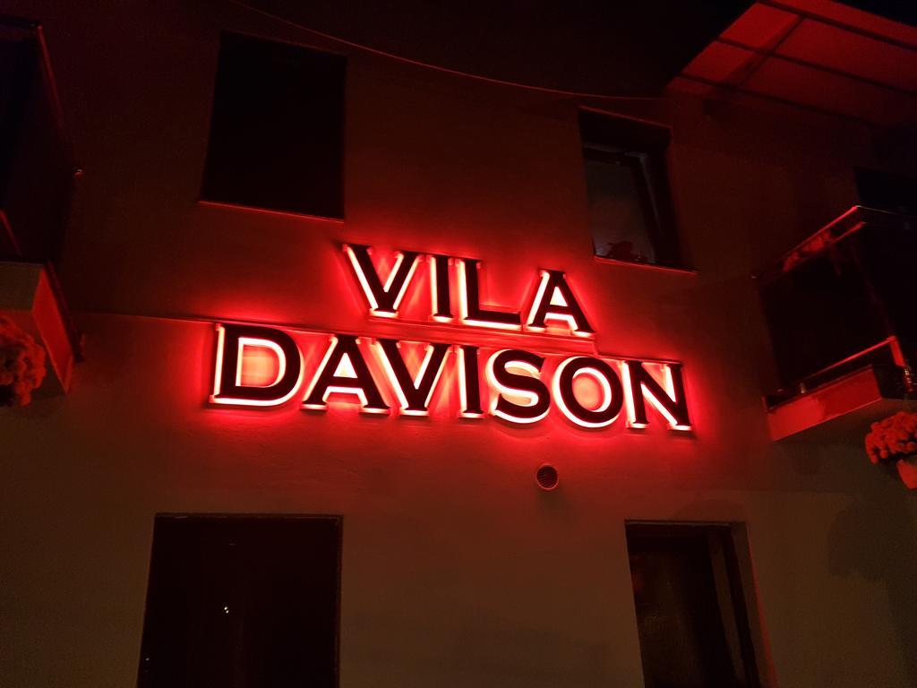 Appartement Casa Davison à Târgu Jiu Extérieur photo