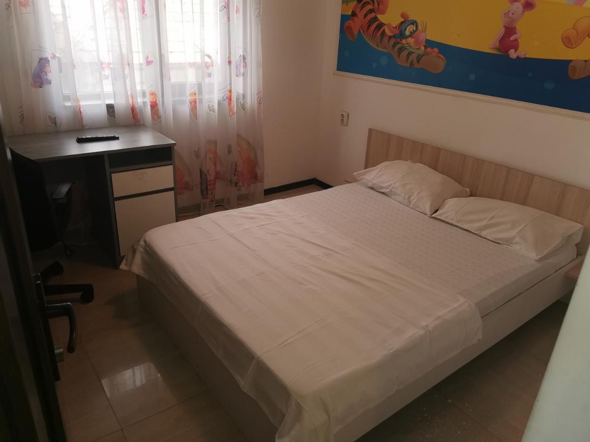 Appartement Casa Davison à Târgu Jiu Extérieur photo